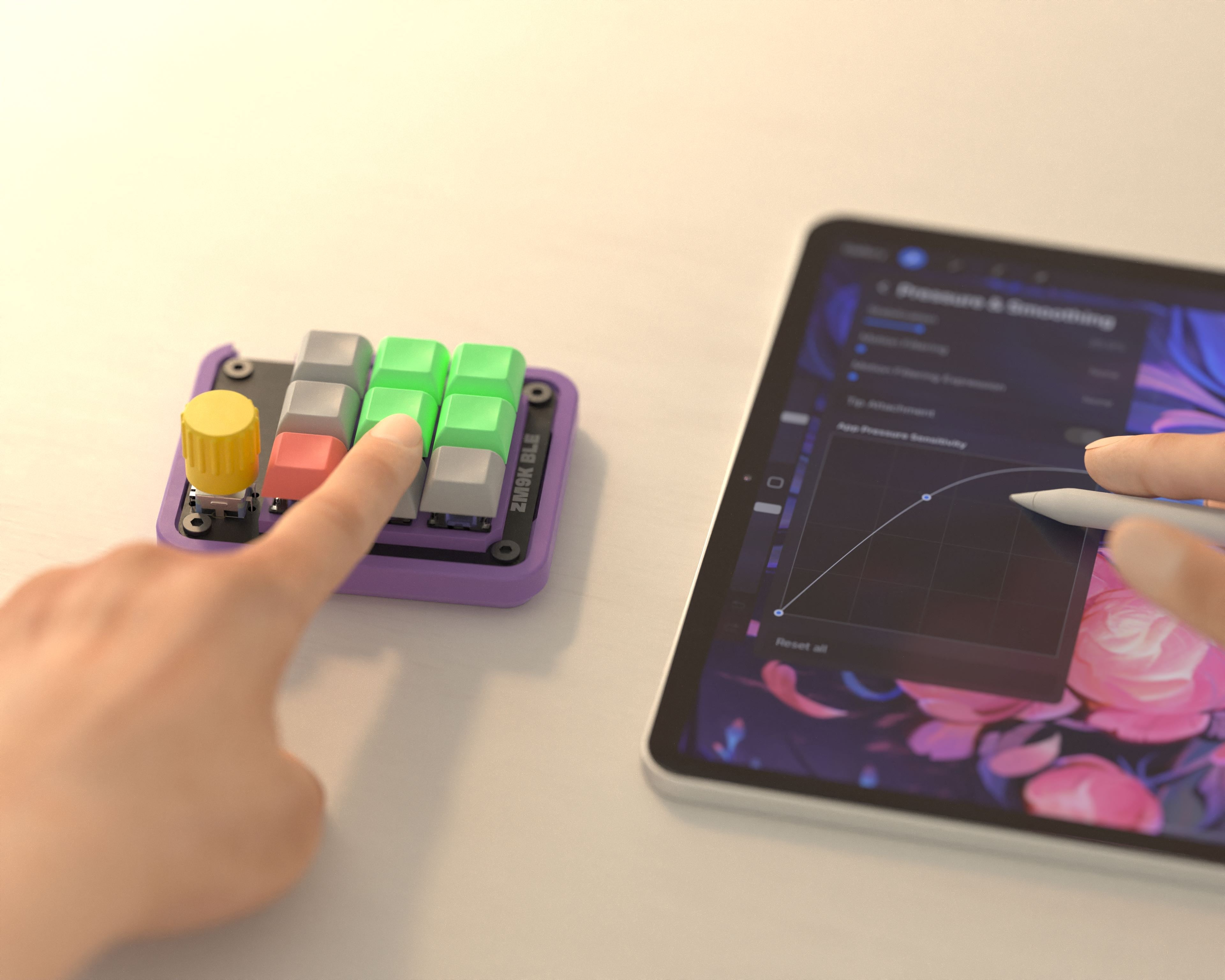 Best Wireless Macropad for iPad - GoodNotes, Procreate, Notability