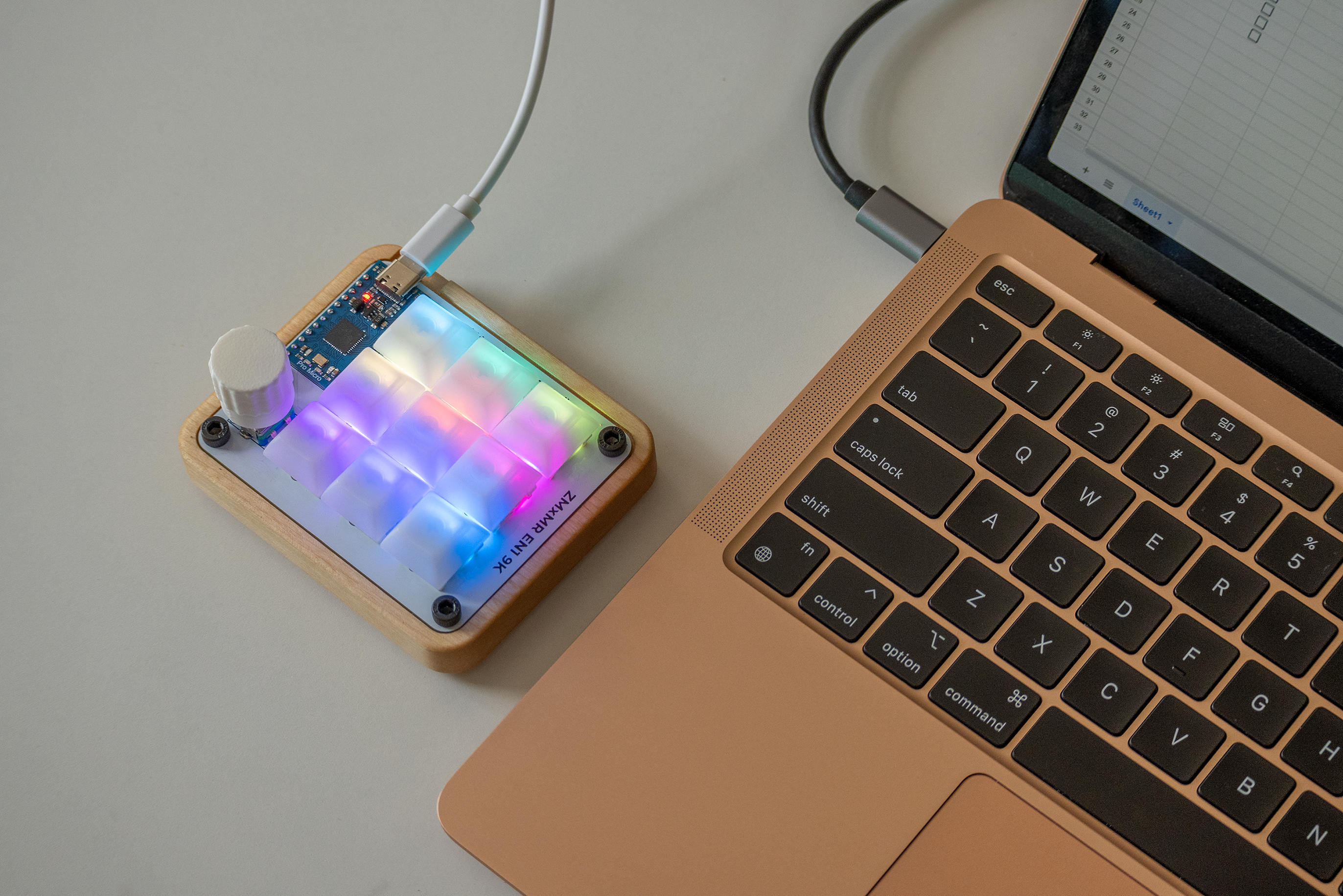 ZM 9K Maple QMK/VIAL Macropad