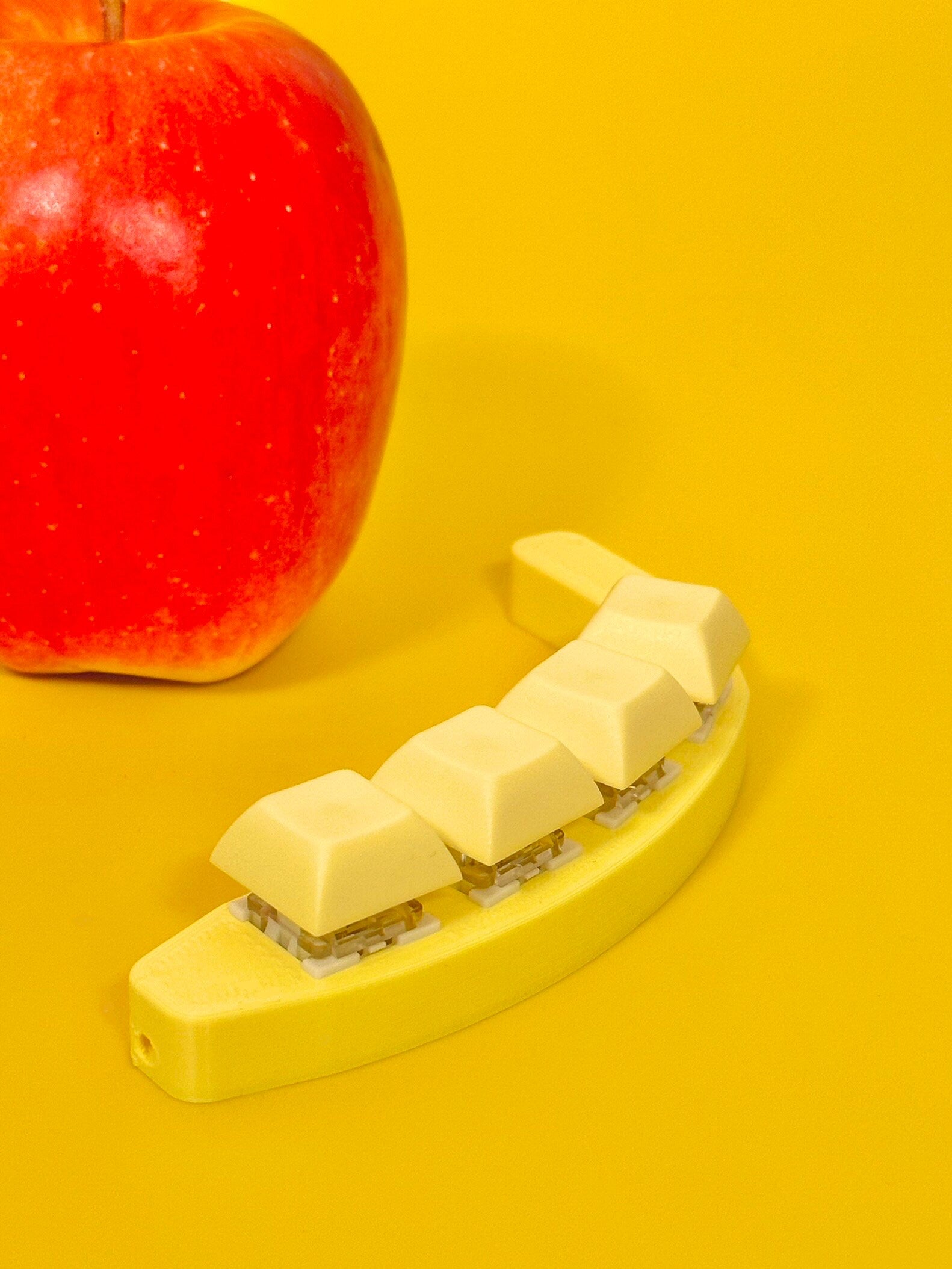 Banana Desktop 4 Key Fidget